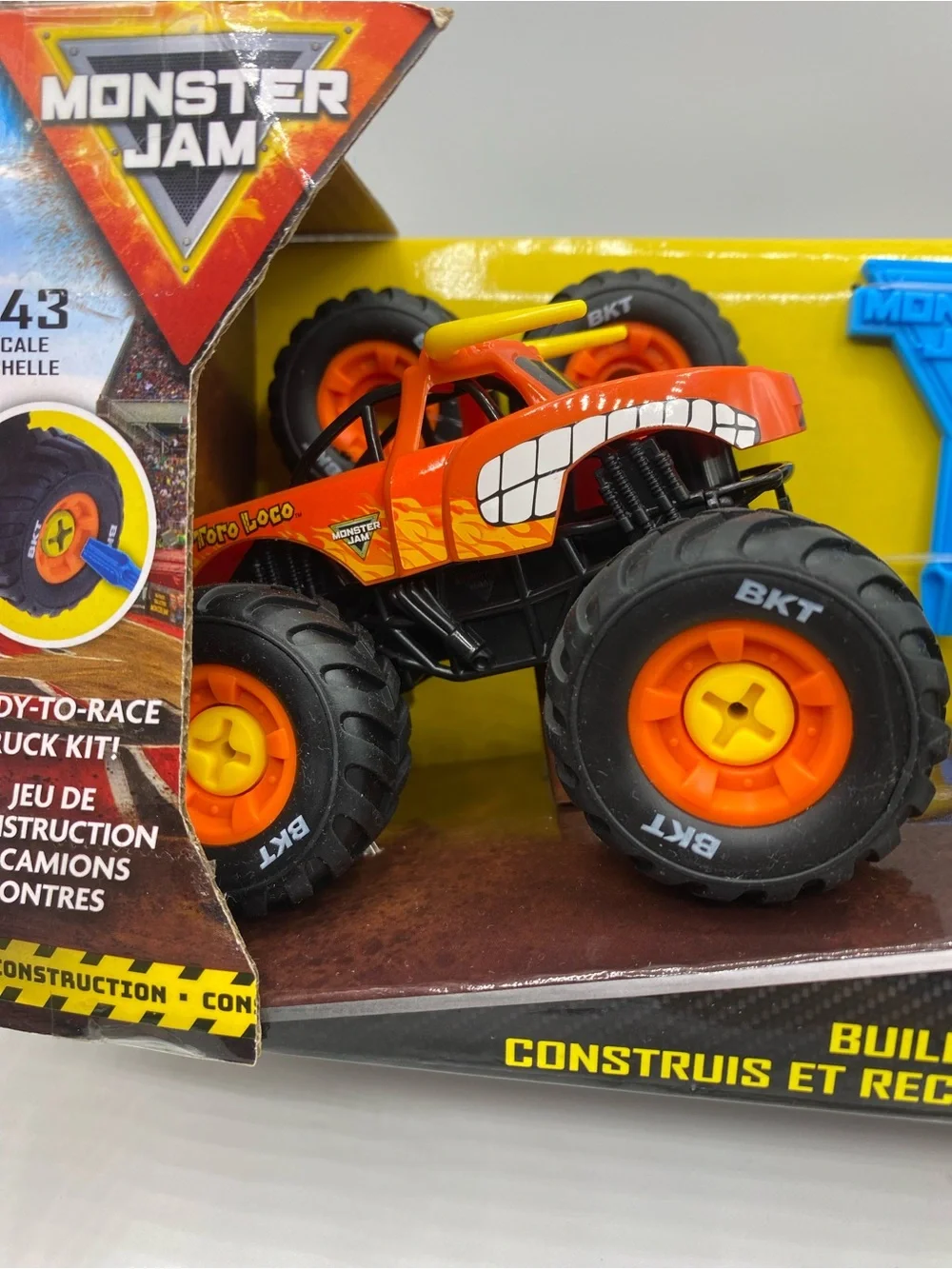 Monster Jam Mechanix 2 Pack Build Rebuild 1:43 El Toro Loco & Megalodon NEW